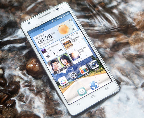 华为荣耀4曝光:八核处理器 5吋以上大屏