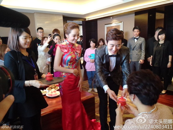 蔡琳高梓淇太原完婚 <em>新娘中式旗袍</em>尽显高贵