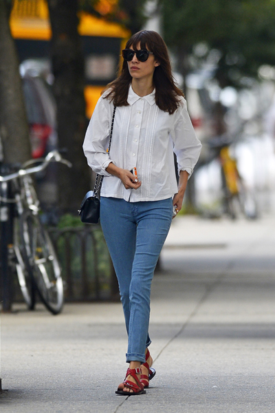 没啥风格是<em>牛仔</em>裤顶不住的