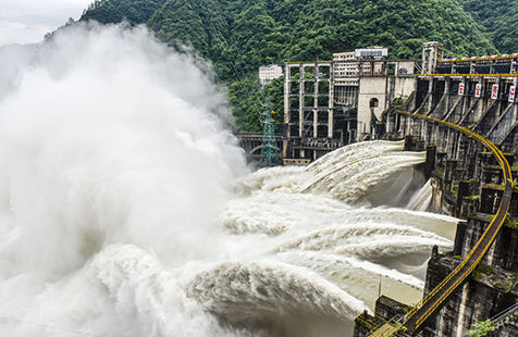 凤滩水库开启10孔闸门泄洪- 新华网湖南频道